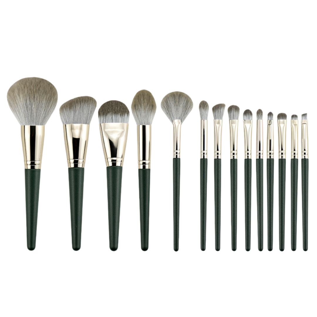 Luxurious Professional Makeup Brush Set & Pouch,  5 oz